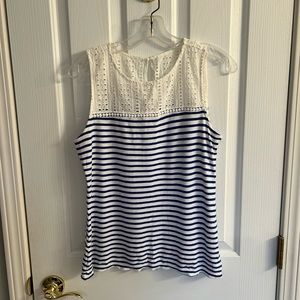 Market & Spruce sleeveless shirt, size medium